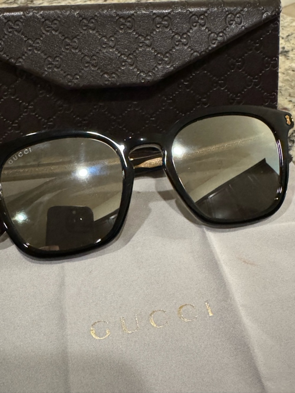 Gucci sunglasses - Picture 4 of 8